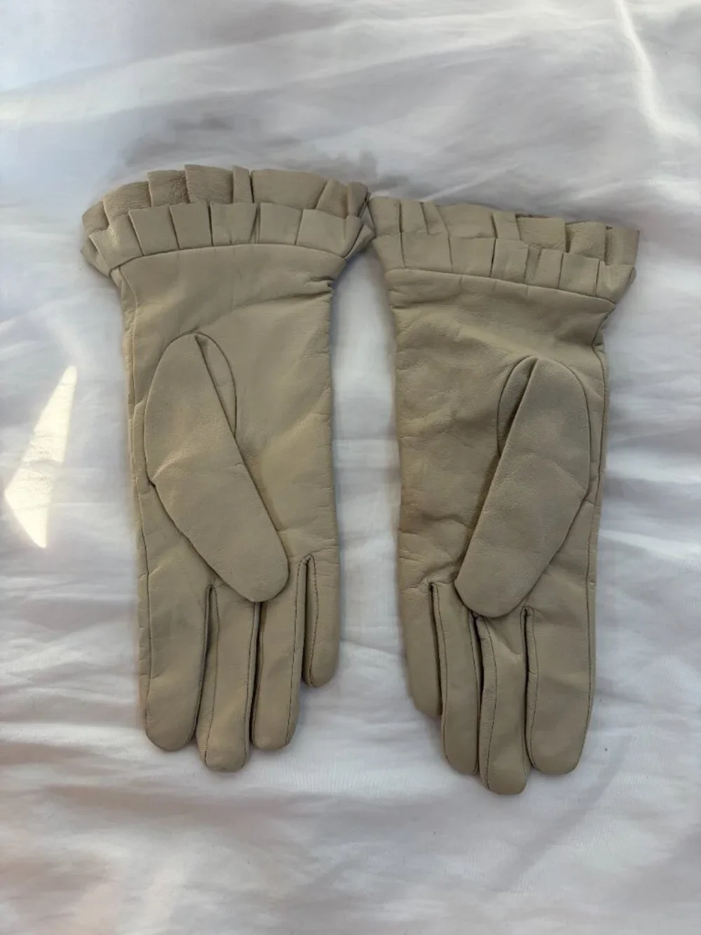Leather And Cashmere Lining Off White Winter Gloves | Size Large